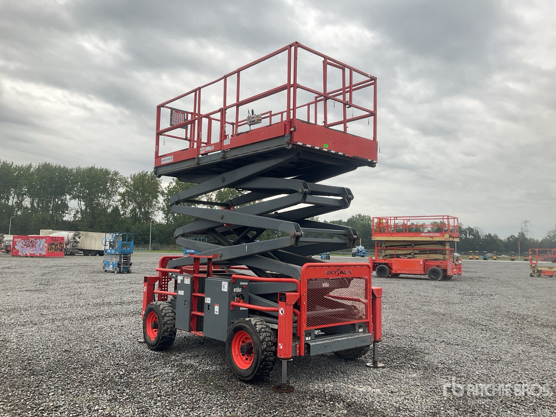 2018 Skyjack SJ8841