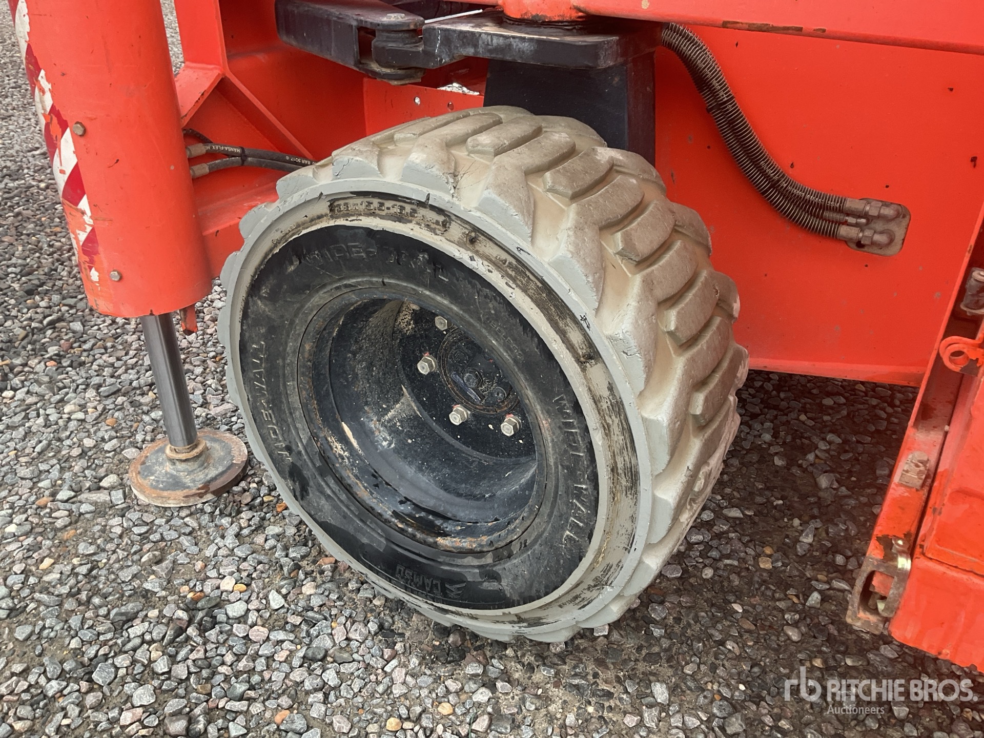 2018 Holland Lift HL-220 D25
