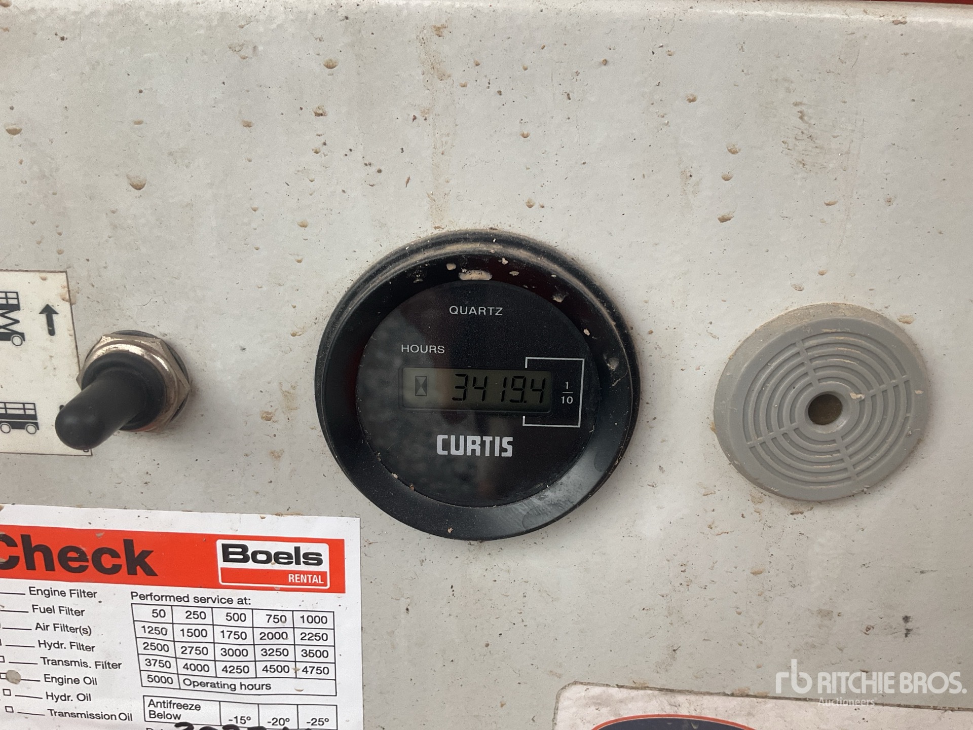 2018 Holland Lift HL-220 D25