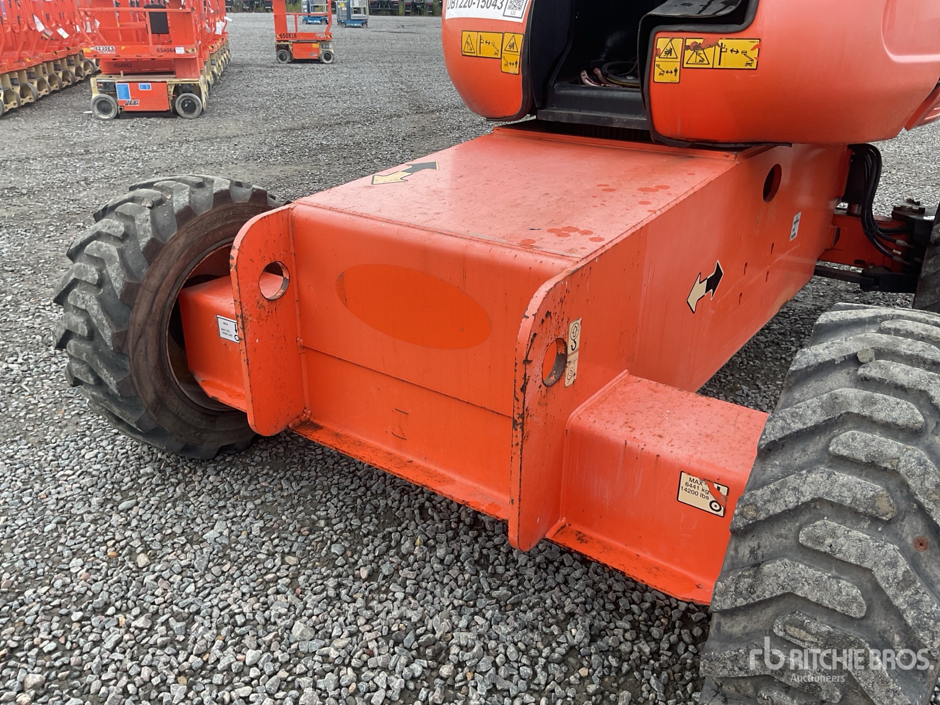 2015 JLG 660SJ