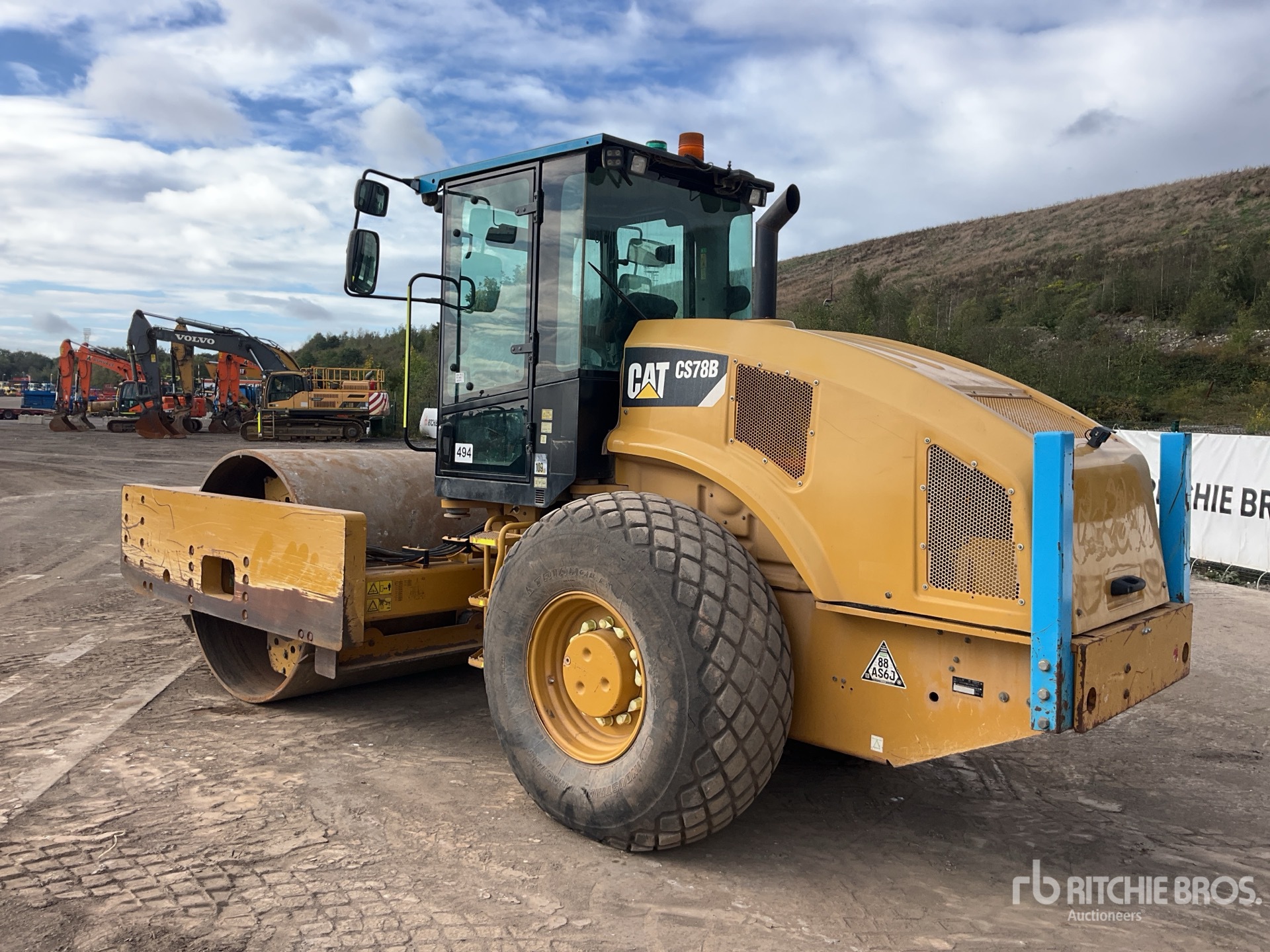 2017 Caterpillar CS78B