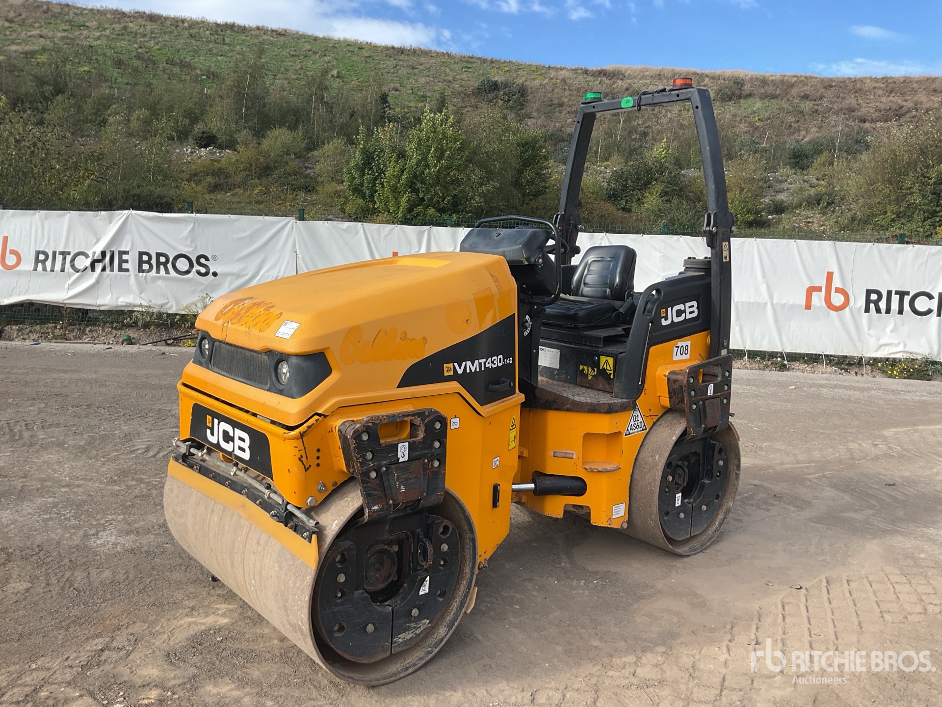 Photo of 2019 JCB VMT430-140