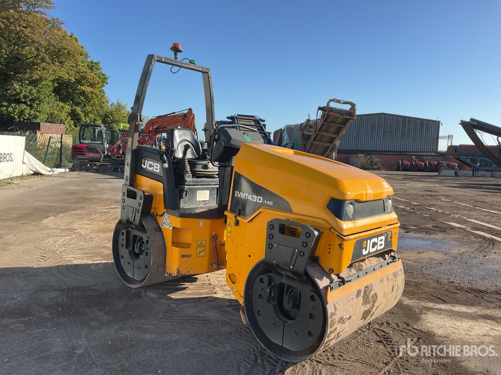 2016 JCB VMT430-140