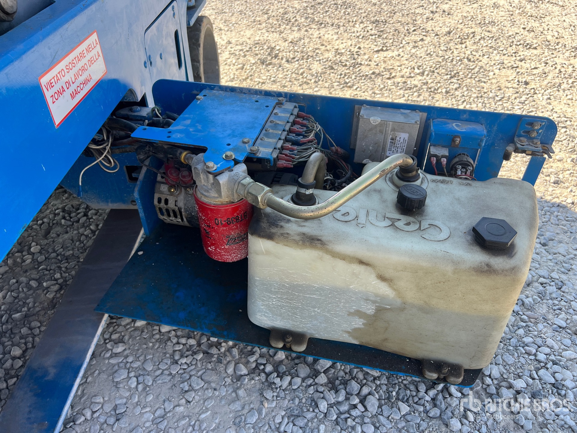 2005 Genie GS2632