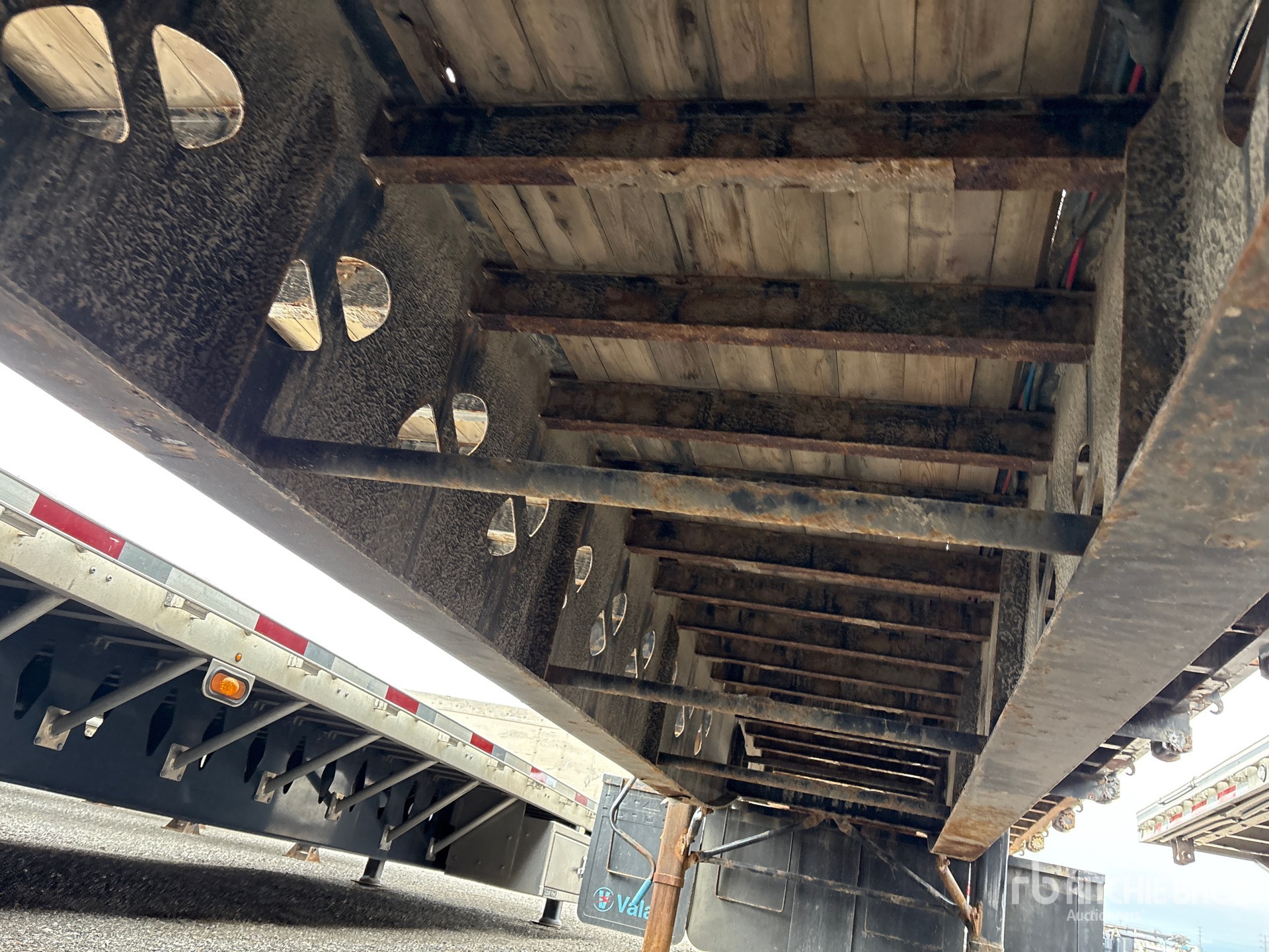 2014 Doepker 53 FT TRI/A (INOPERABLE)