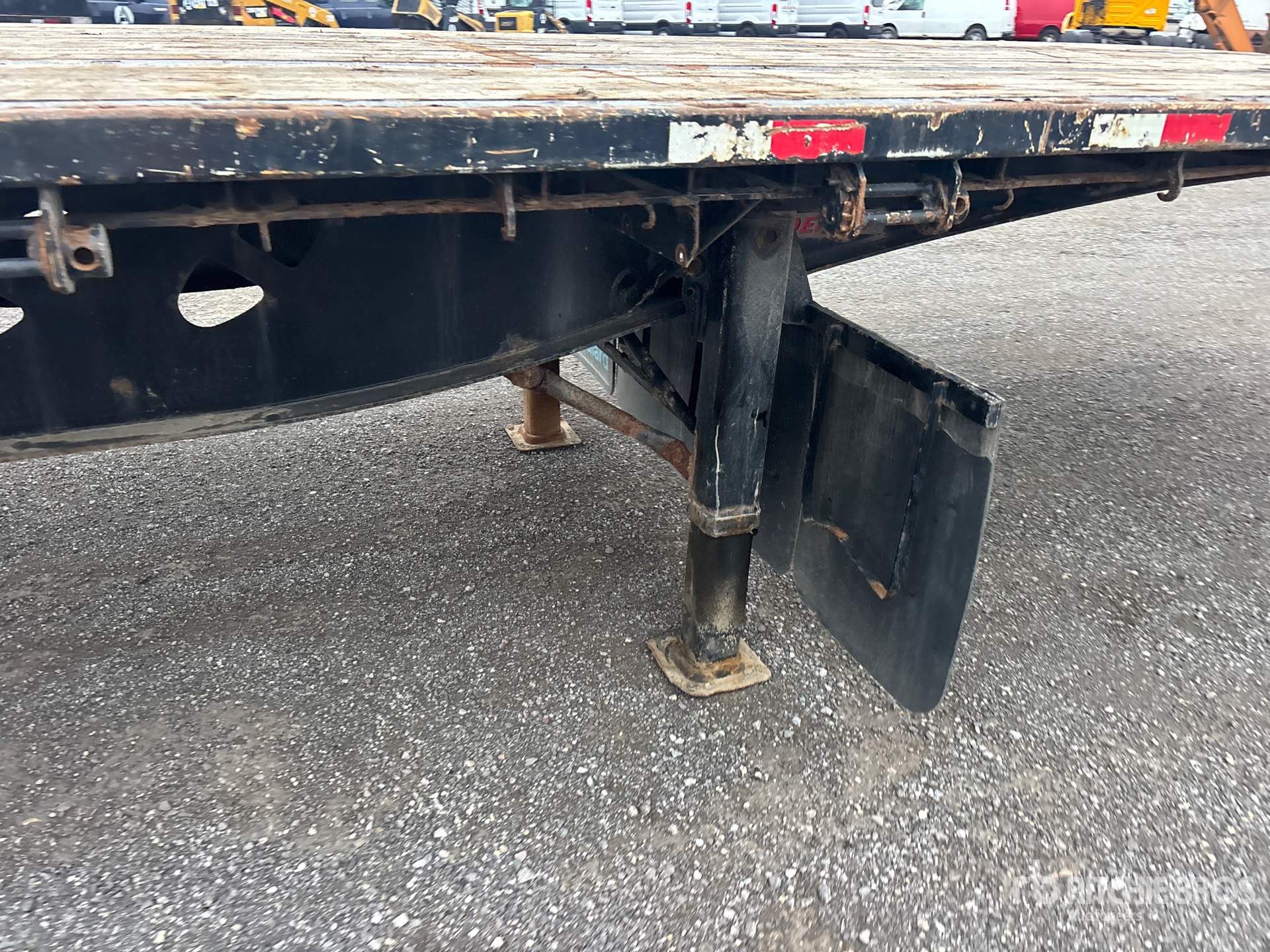 2014 Doepker 53 FT TRI/A (INOPERABLE)