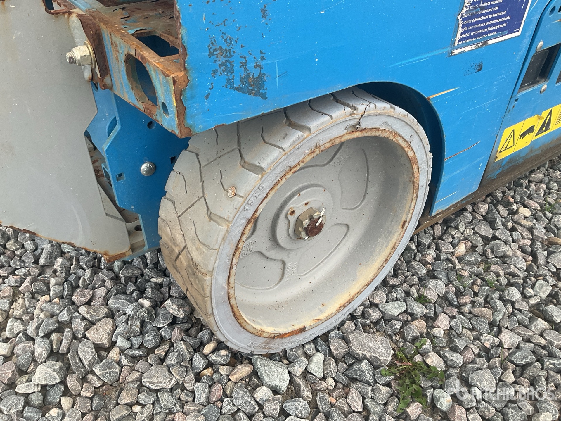 2016 Genie GS-2632