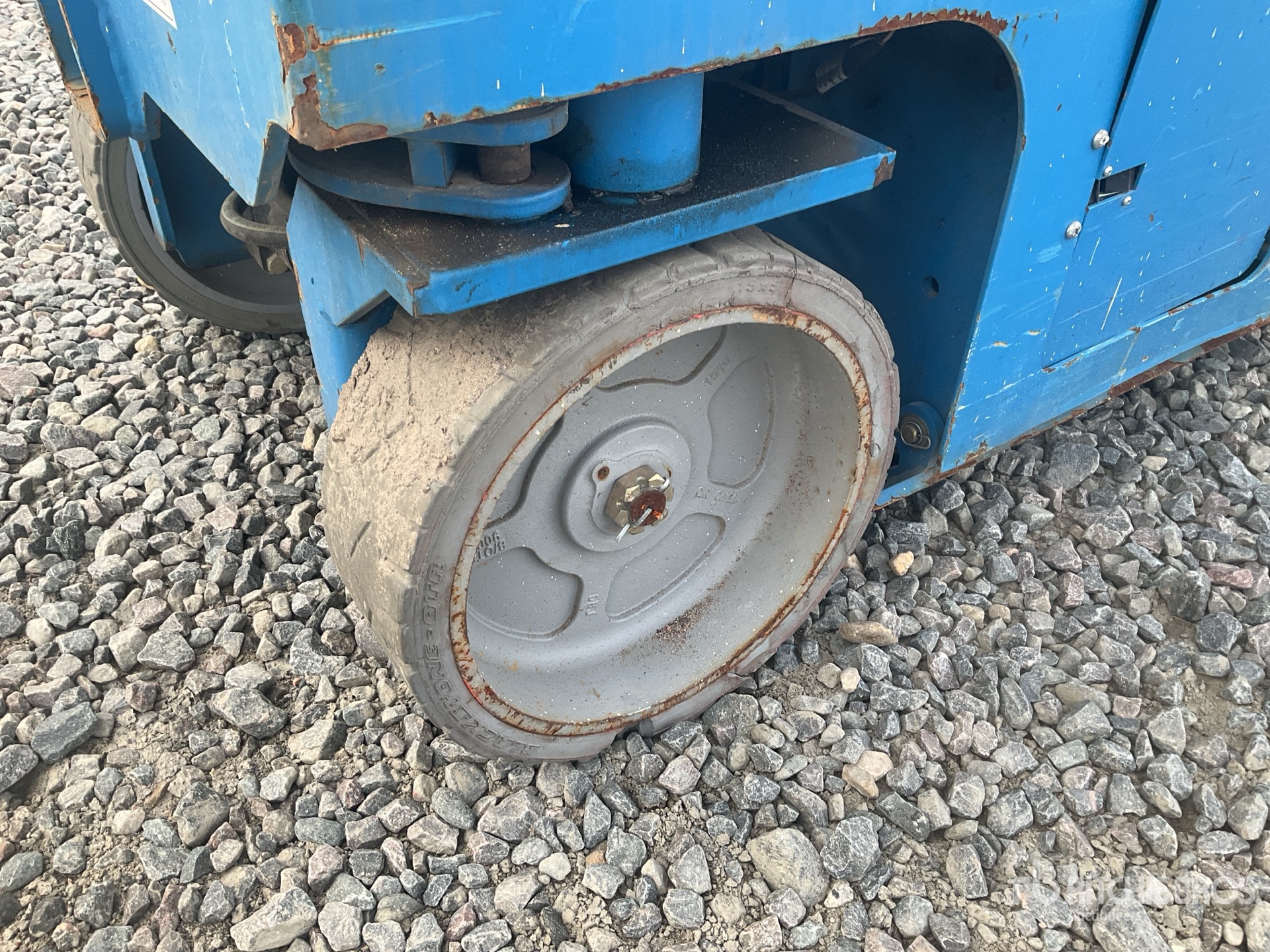 2016 Genie GS-2632
