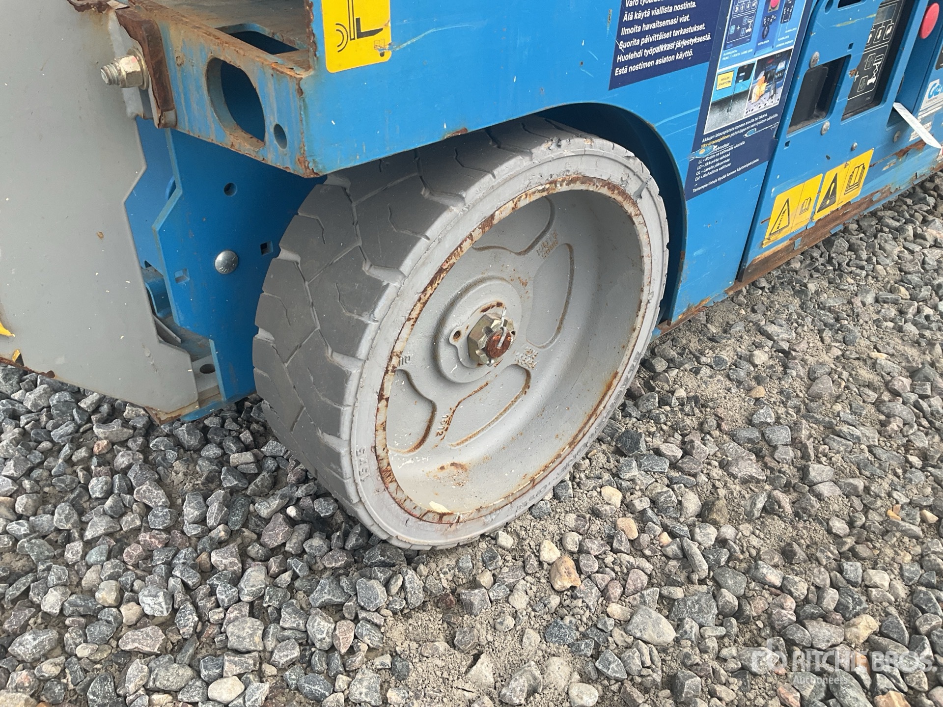 2016 Genie GS-2632