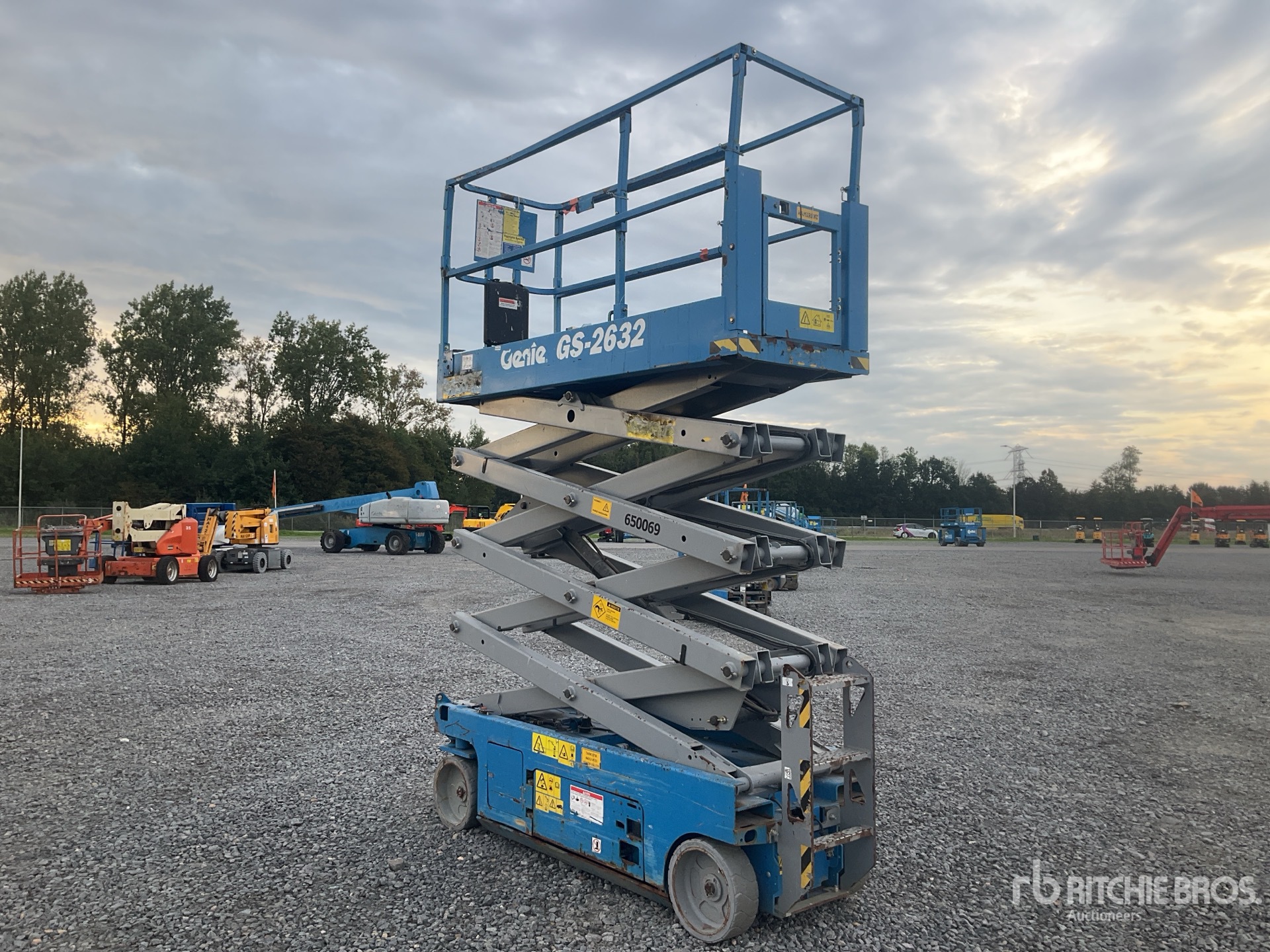 2016 Genie GS2632