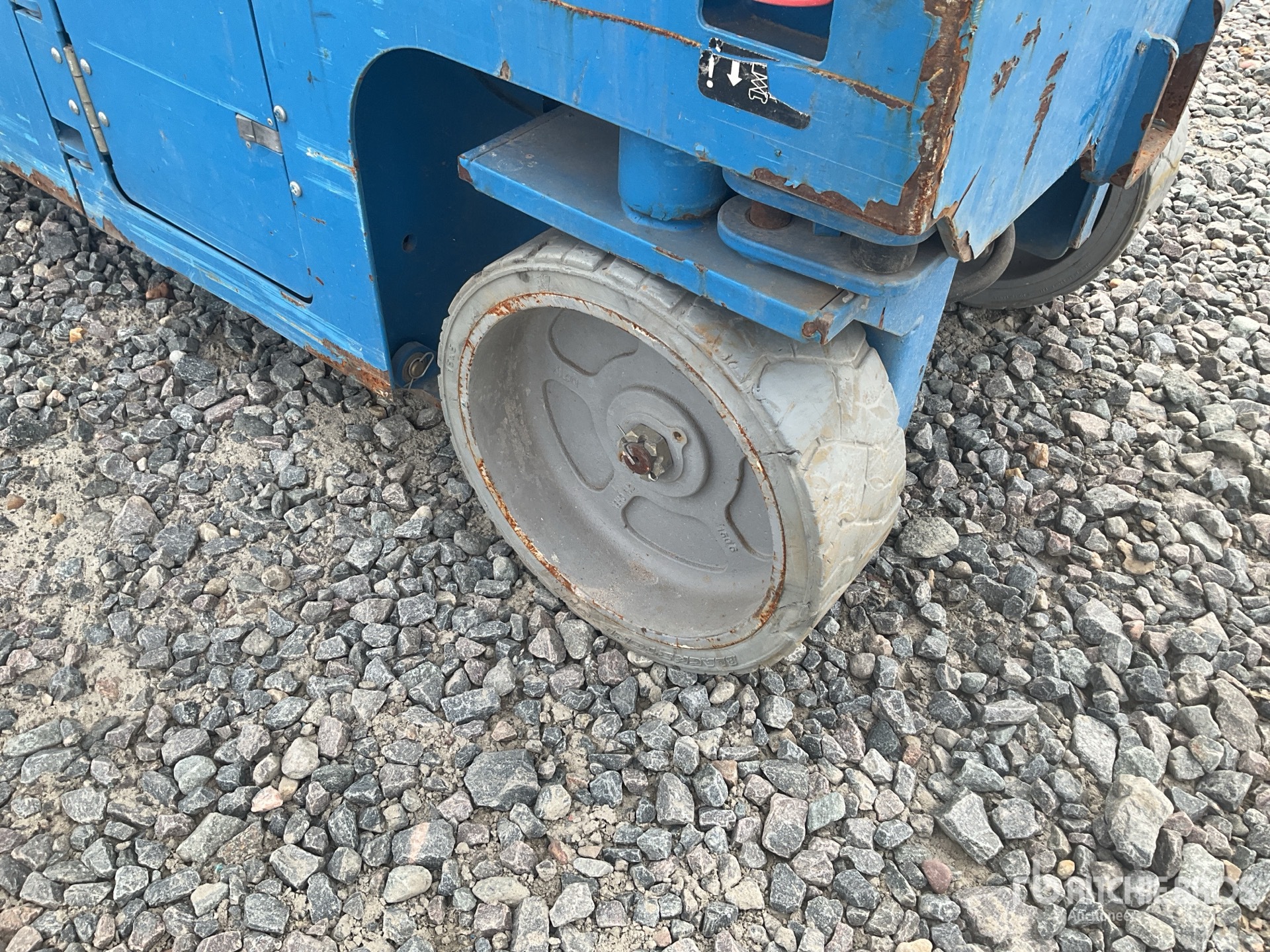 2016 Genie GS2632