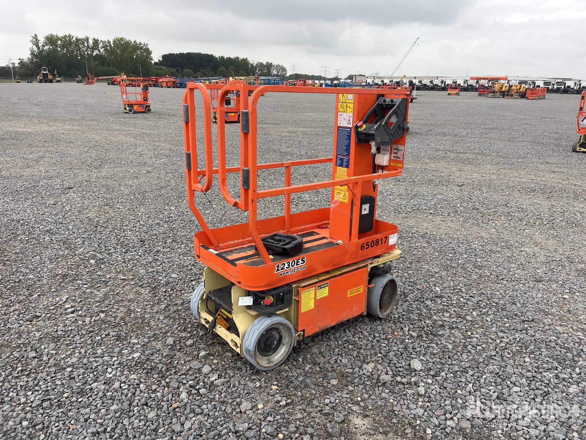 2016 JLG 1230ES