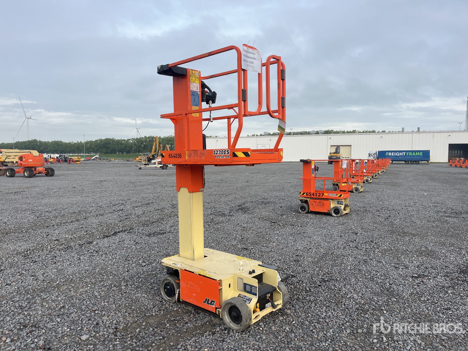 2016 JLG 1230ES