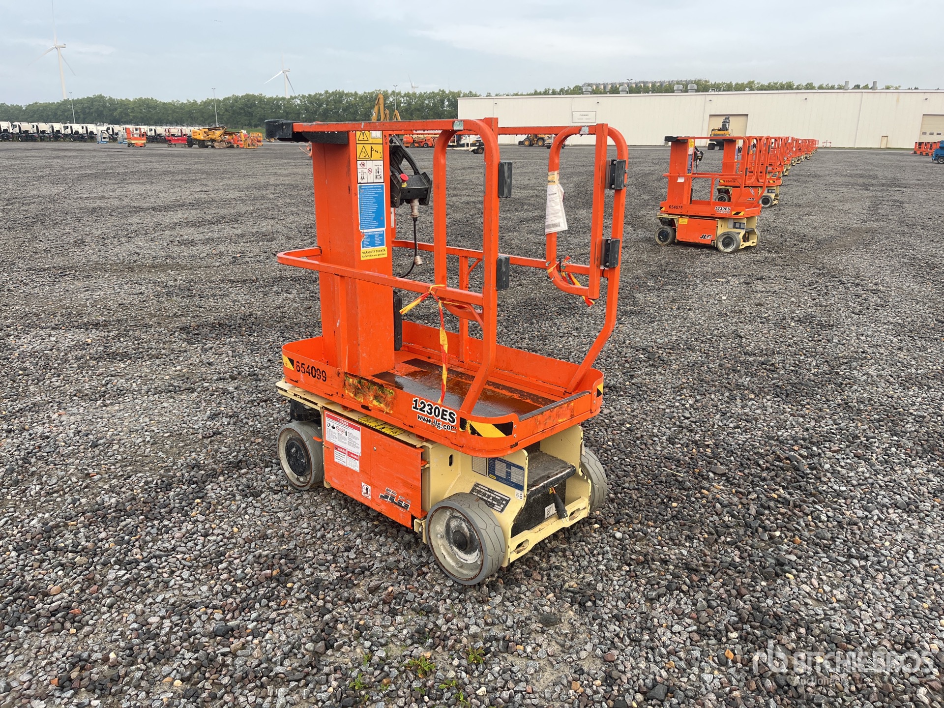 2016 JLG 1230ES