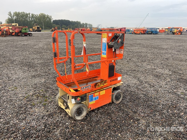 2016 JLG 1230ES Vertical Mast Lift