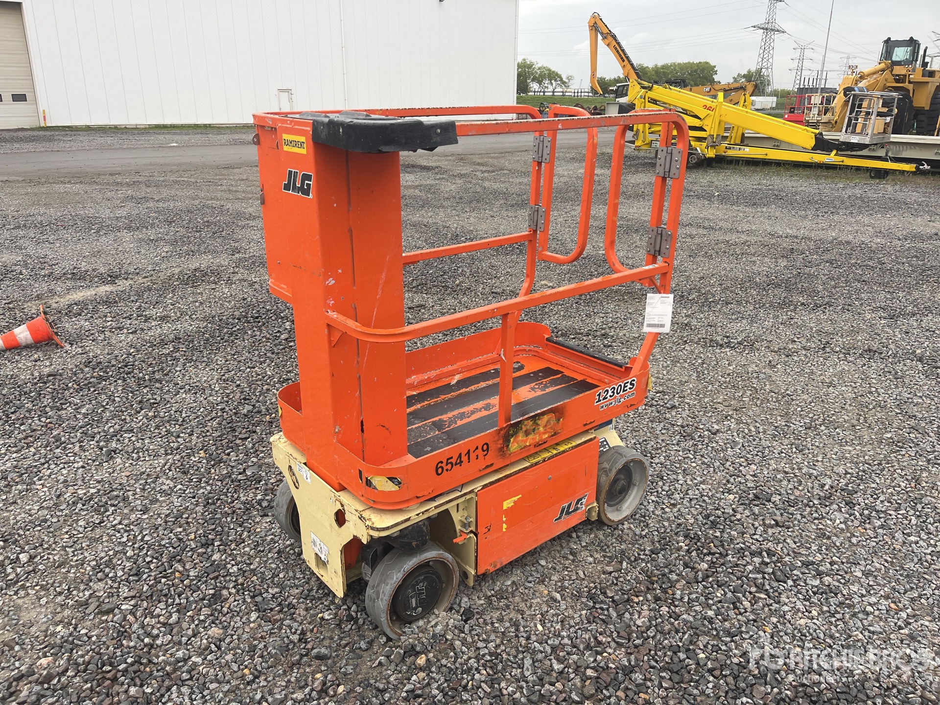 Photo of 2016 JLG 1230ES