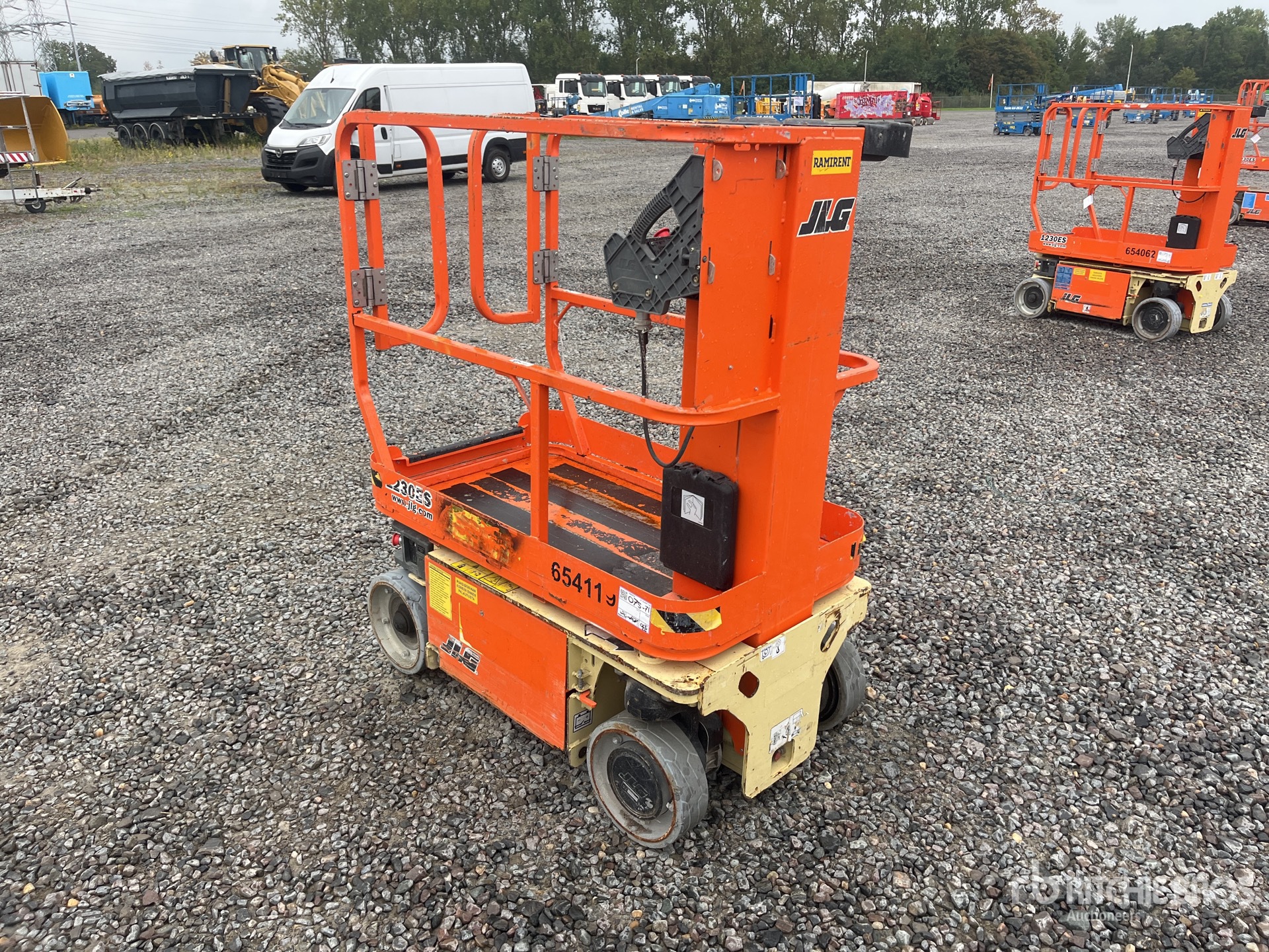 2016 JLG 1230ES