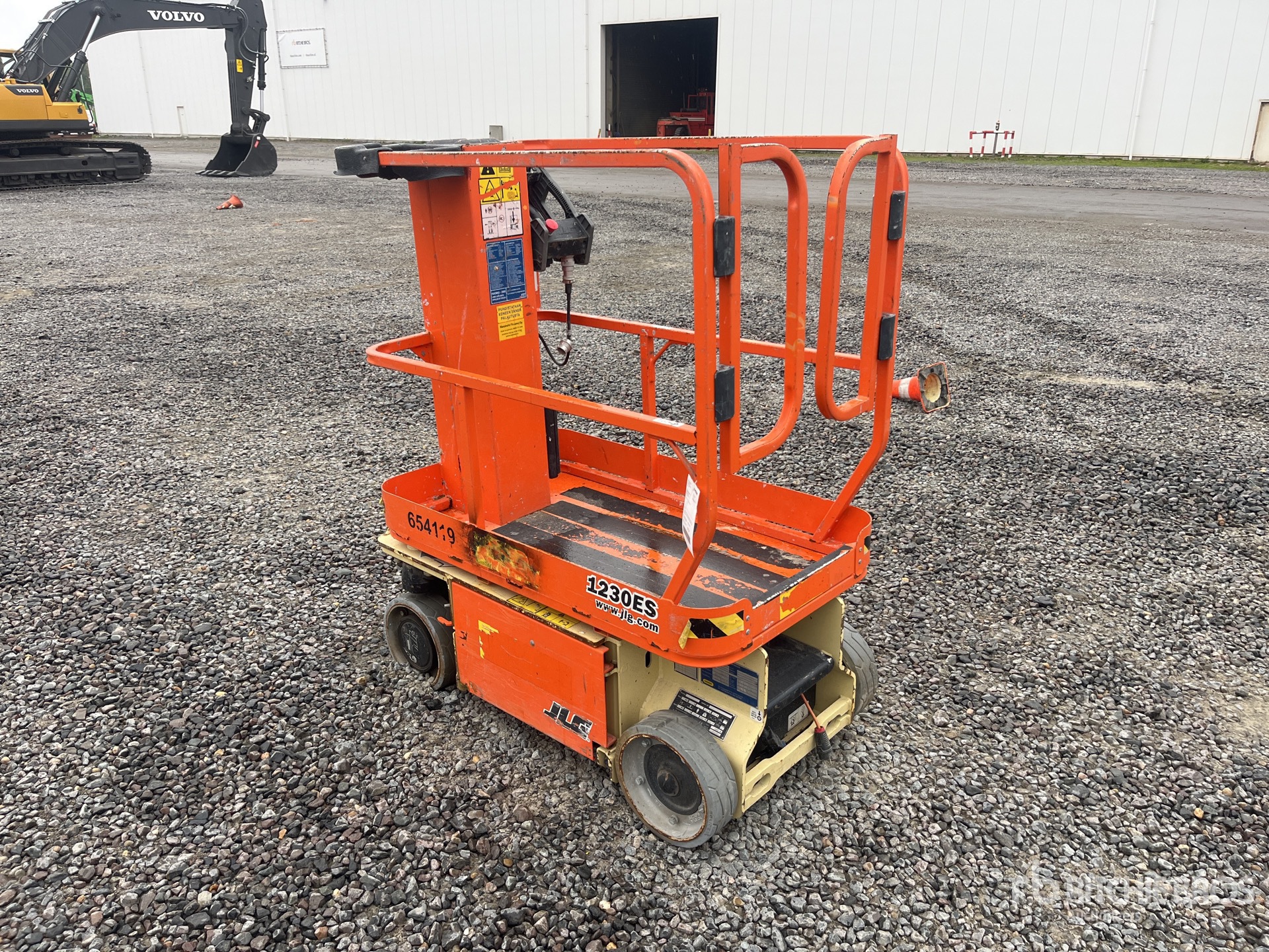 2016 JLG 1230ES