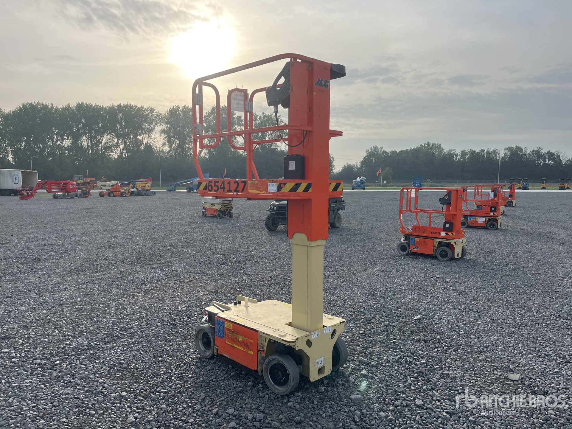 2016 JLG 1230ES