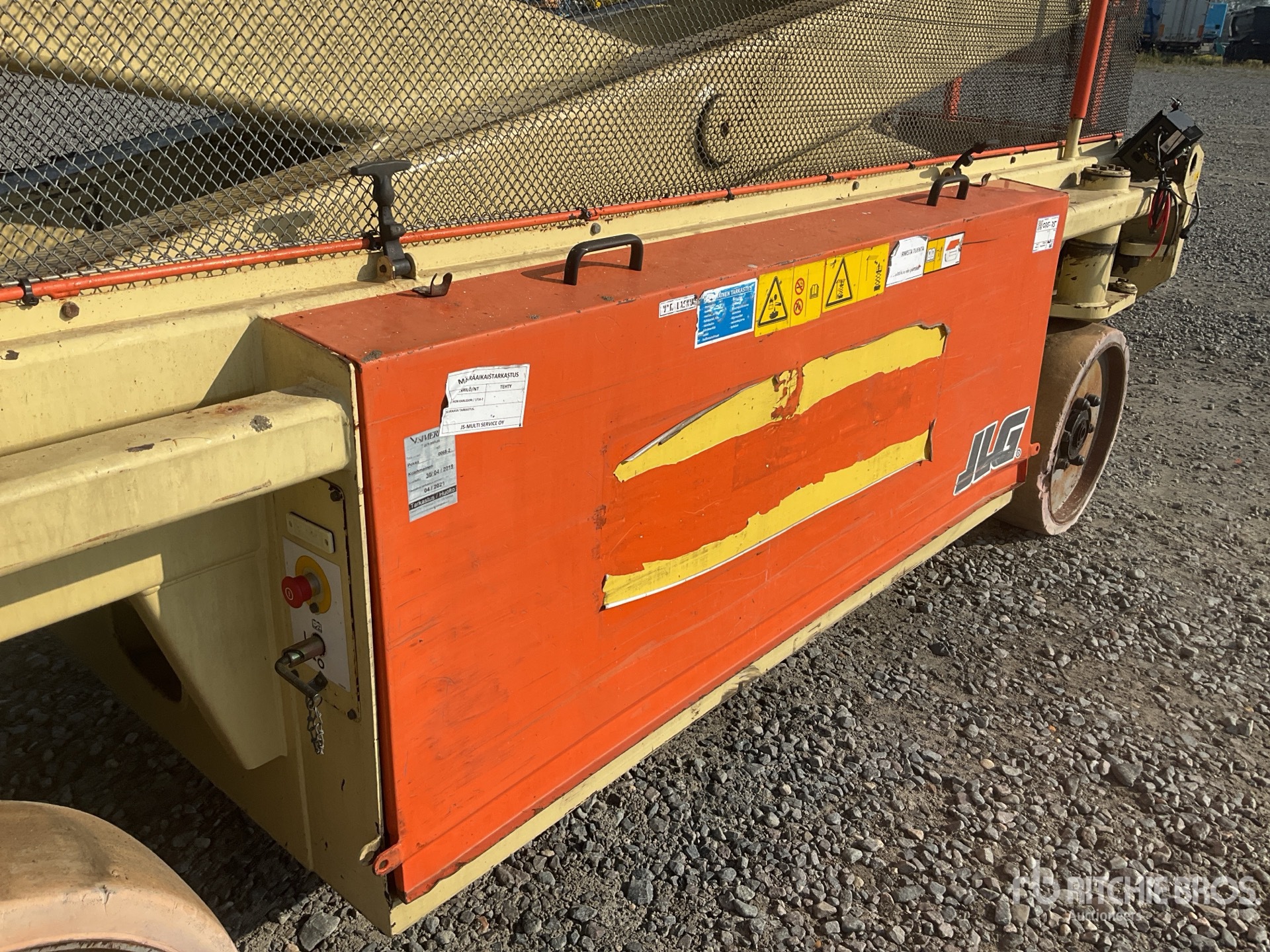 2007 JLG 180-12