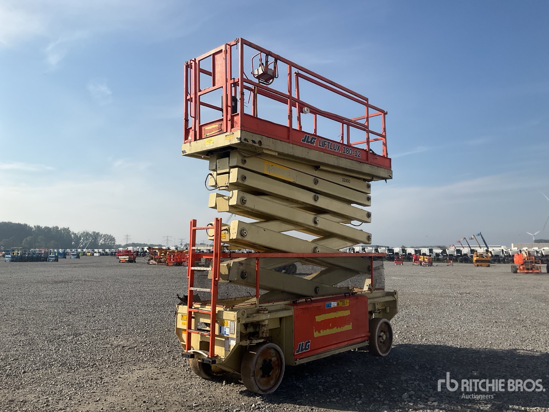 2007 JLG 180-12