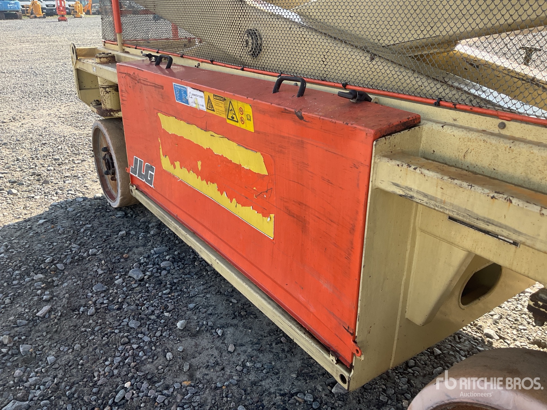 2007 JLG 180-12