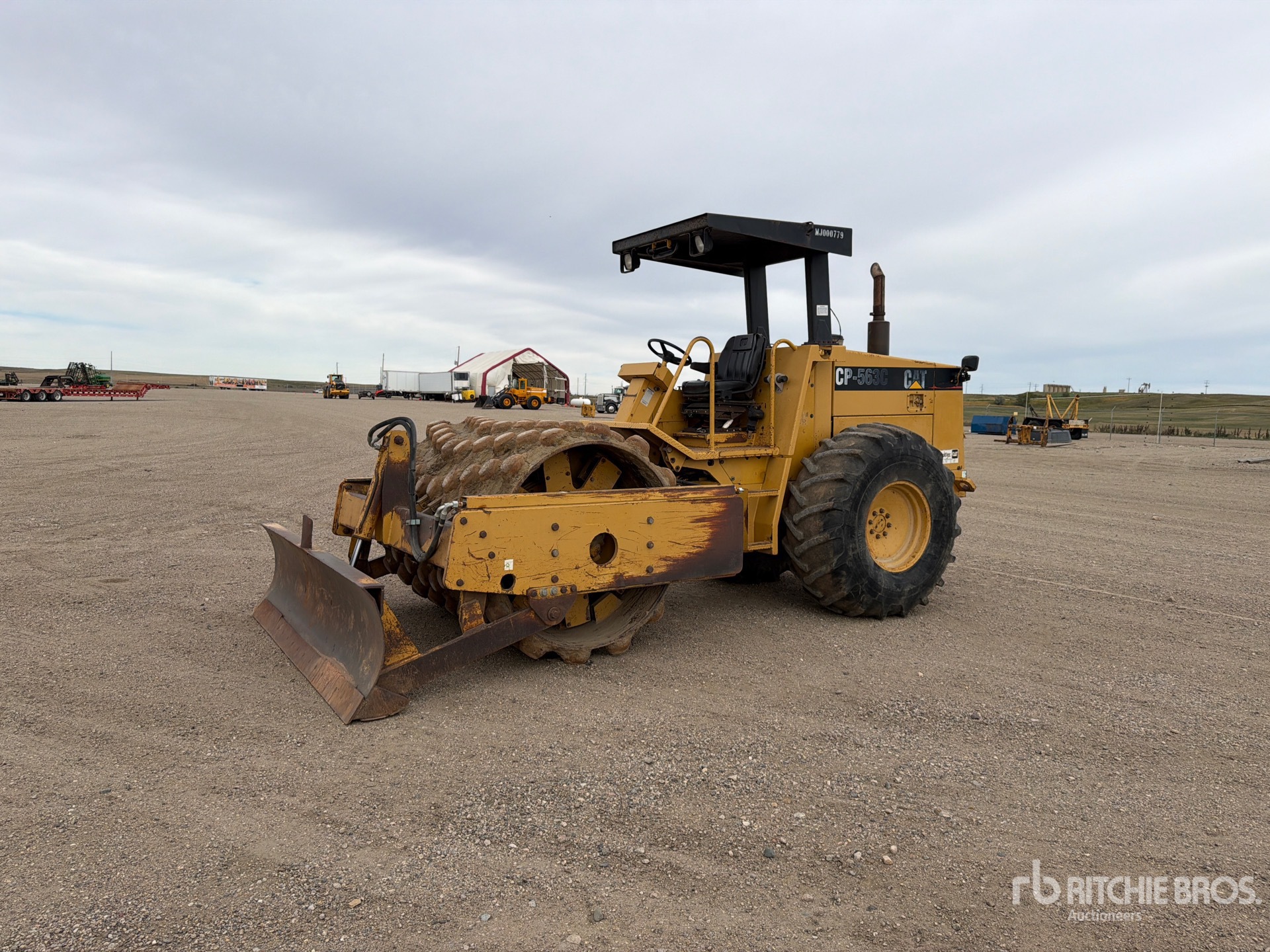Photo of 1996 Caterpillar CP56C