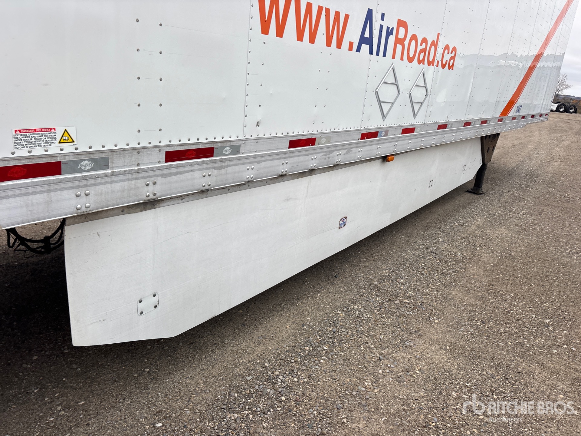2016 Utility 53 FT X 102 IN T/A