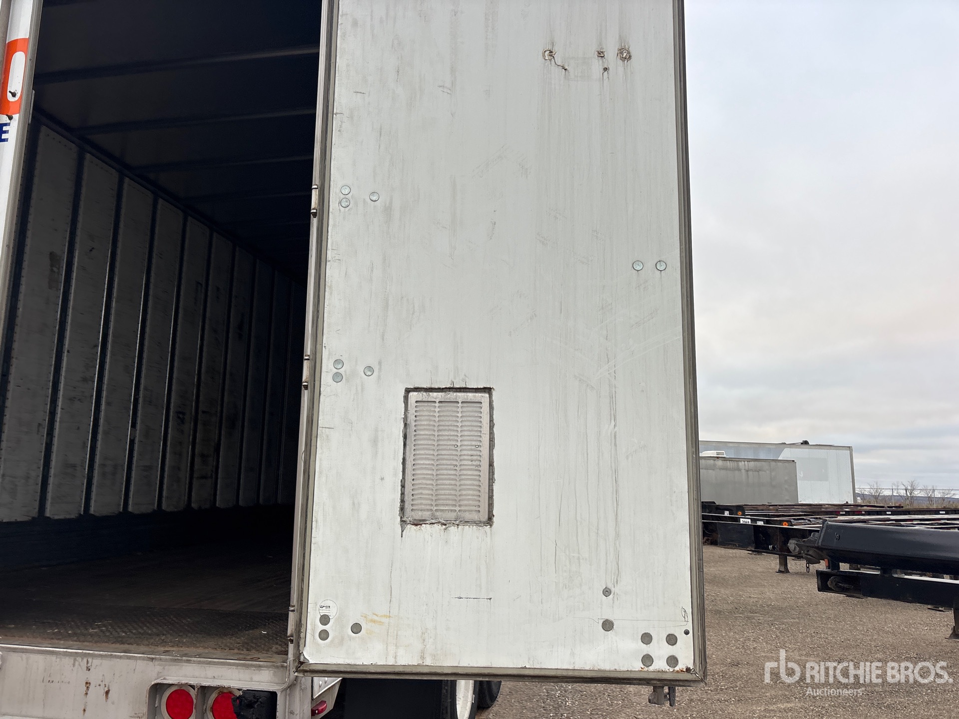 2016 Utility 53 FT X 102 IN T/A
