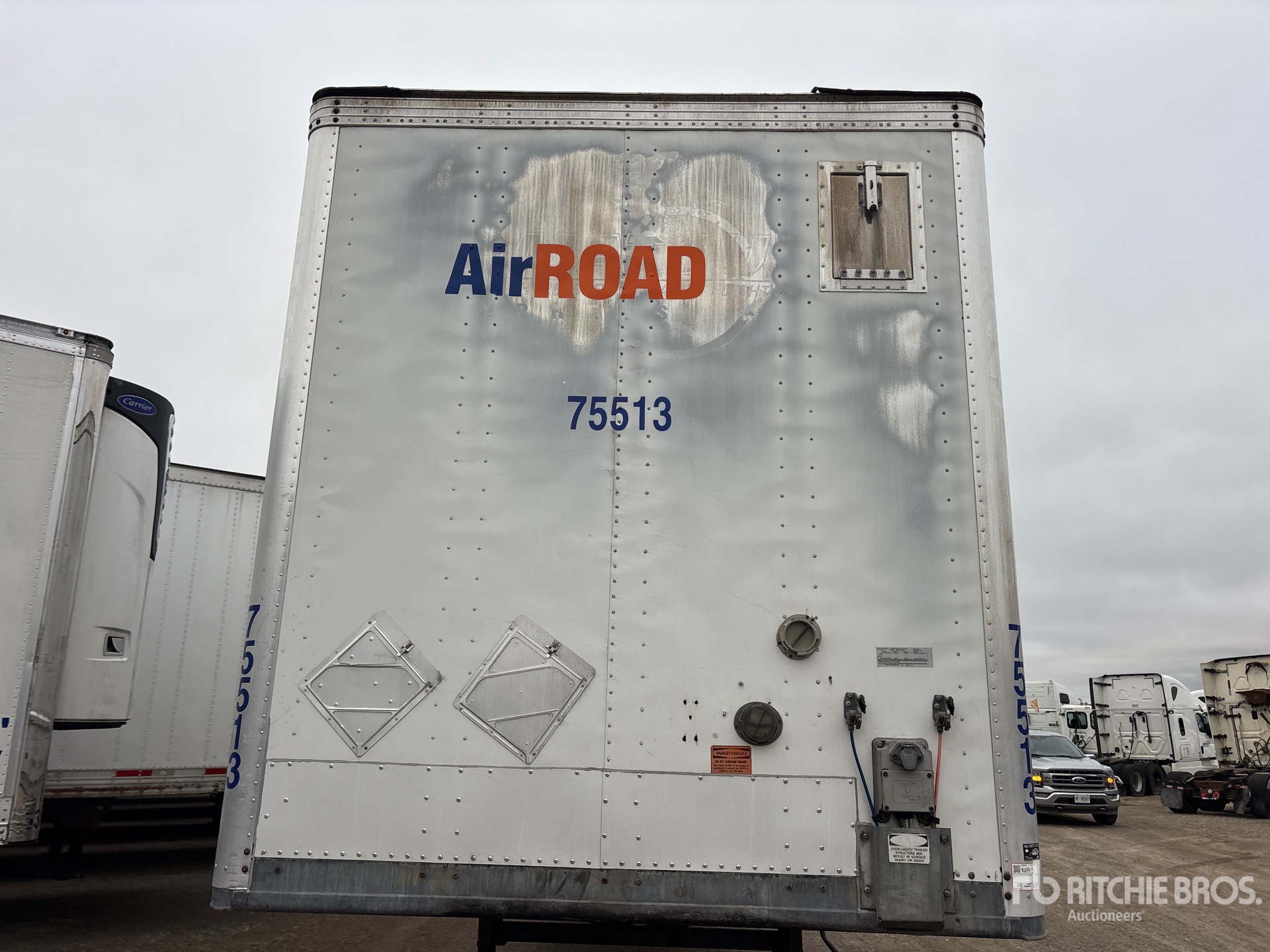 2015 Vanguard 53 FT X 102 IN T/A