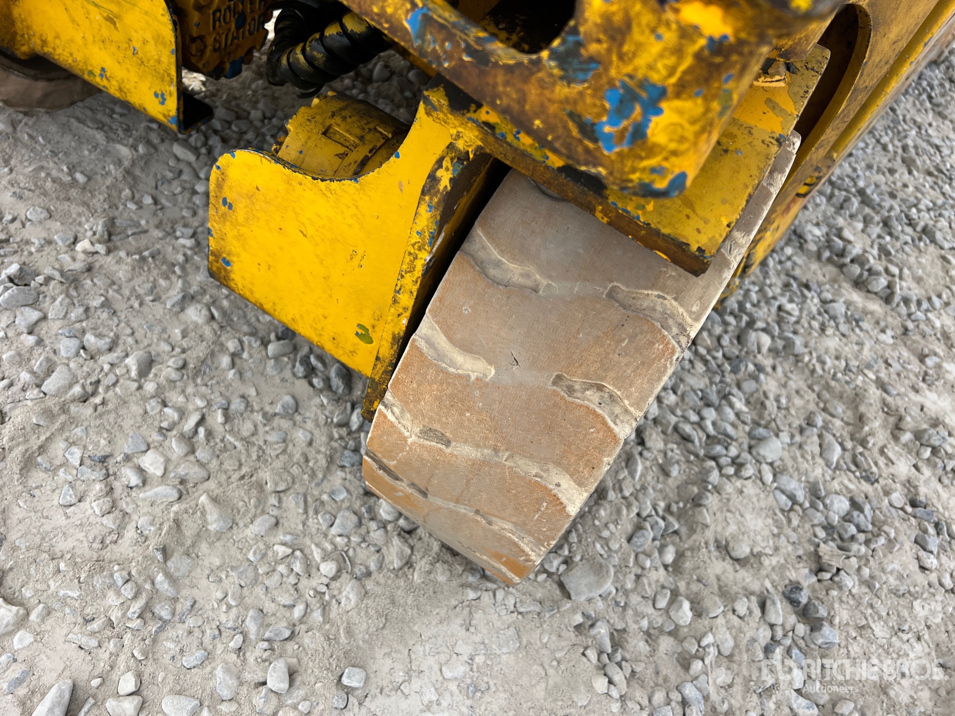 1999 Genie GS2032