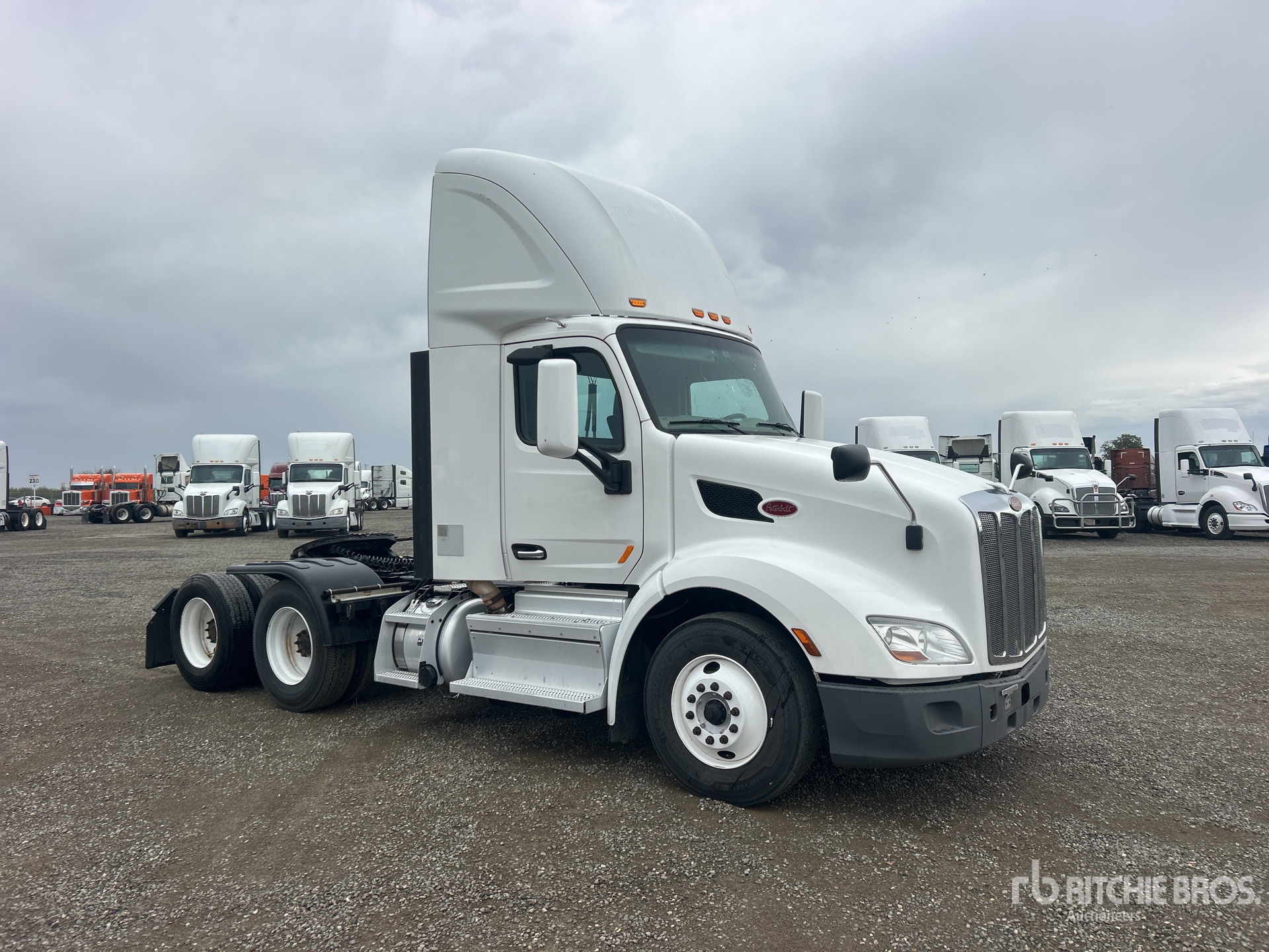 2020 Peterbilt 579