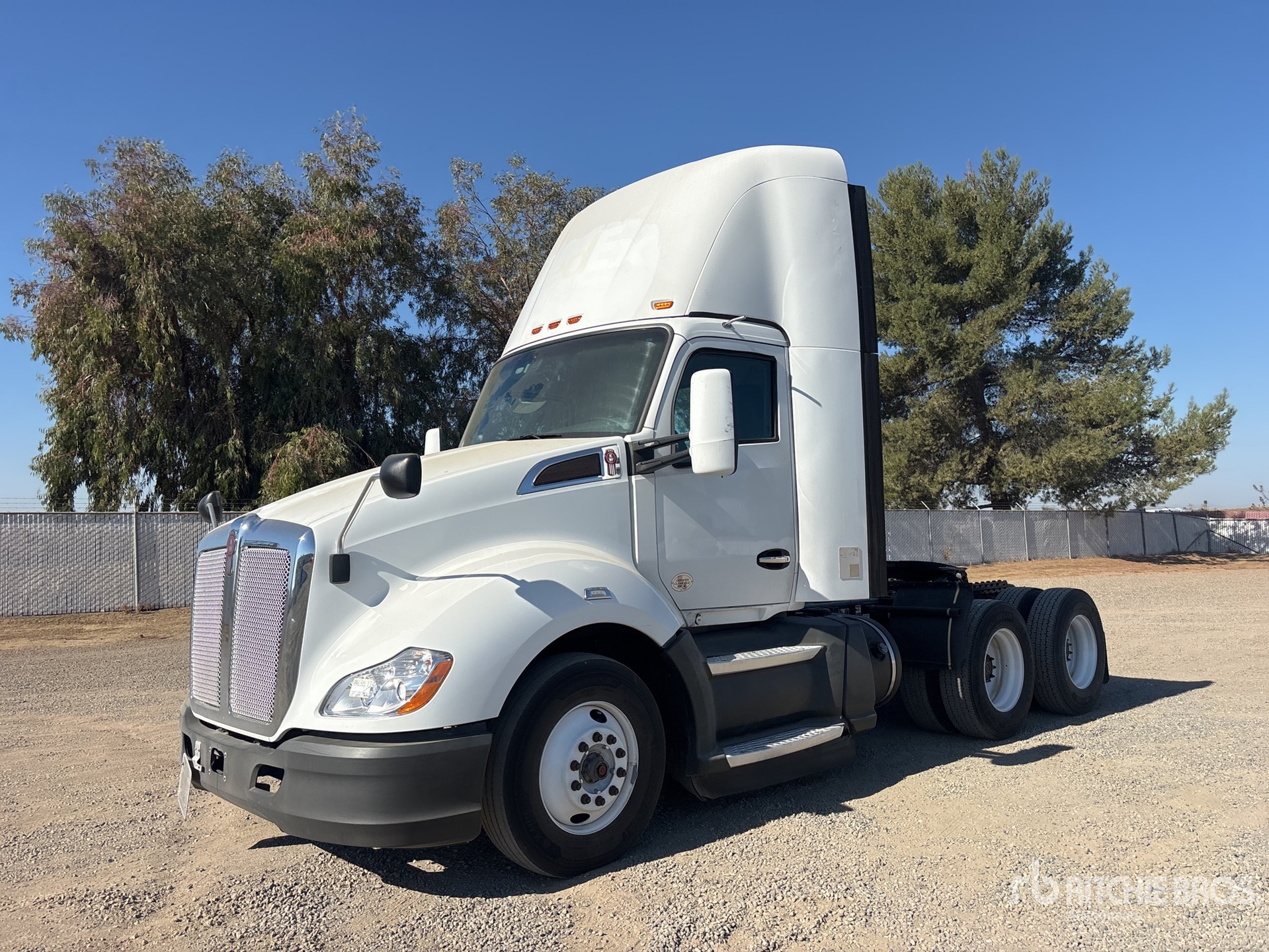 Photo of 2020 Kenworth T680
