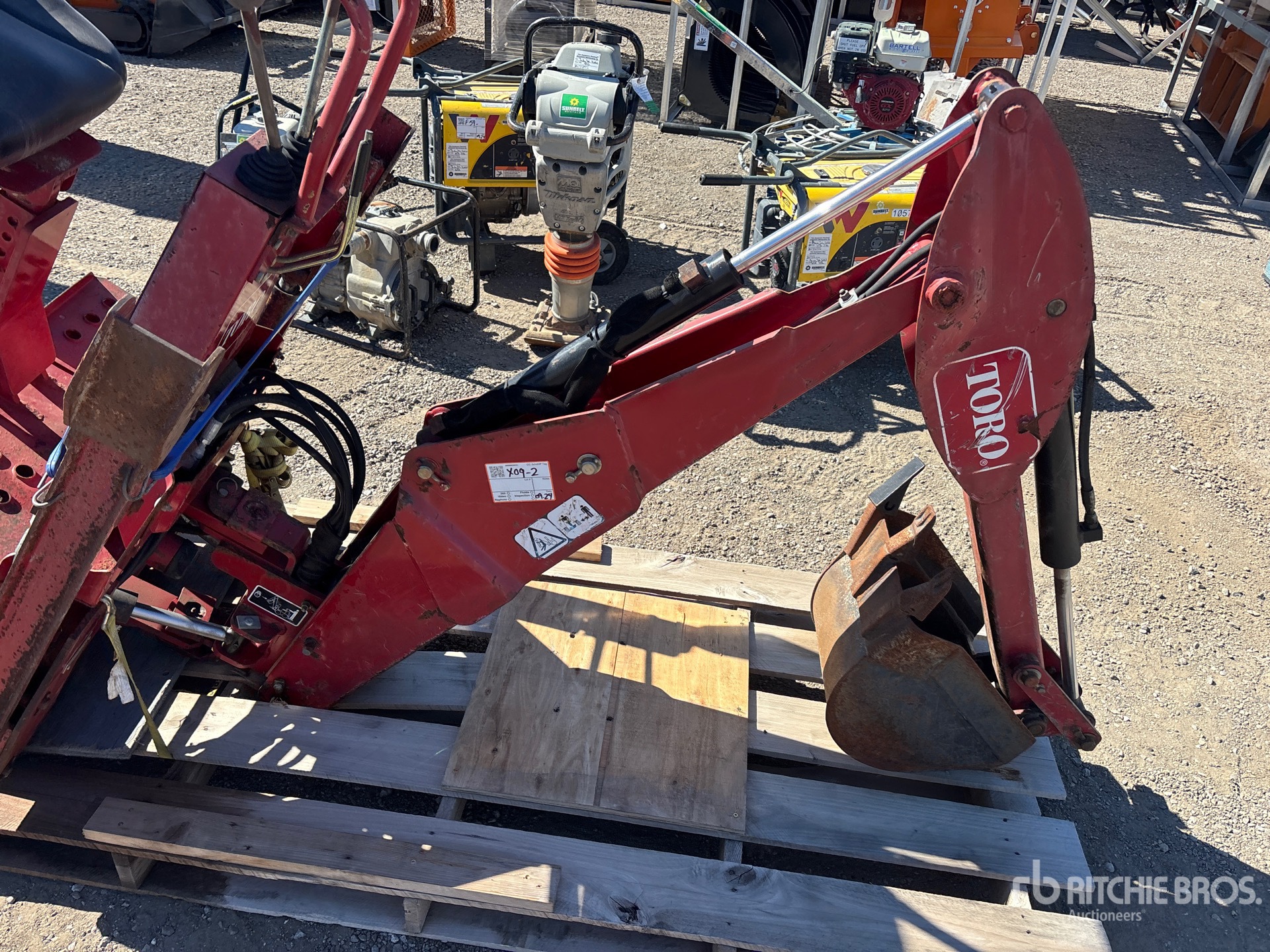 Toro Mini Skid Steer Excavator Attac ...