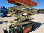Chassis with Scissor Linkage