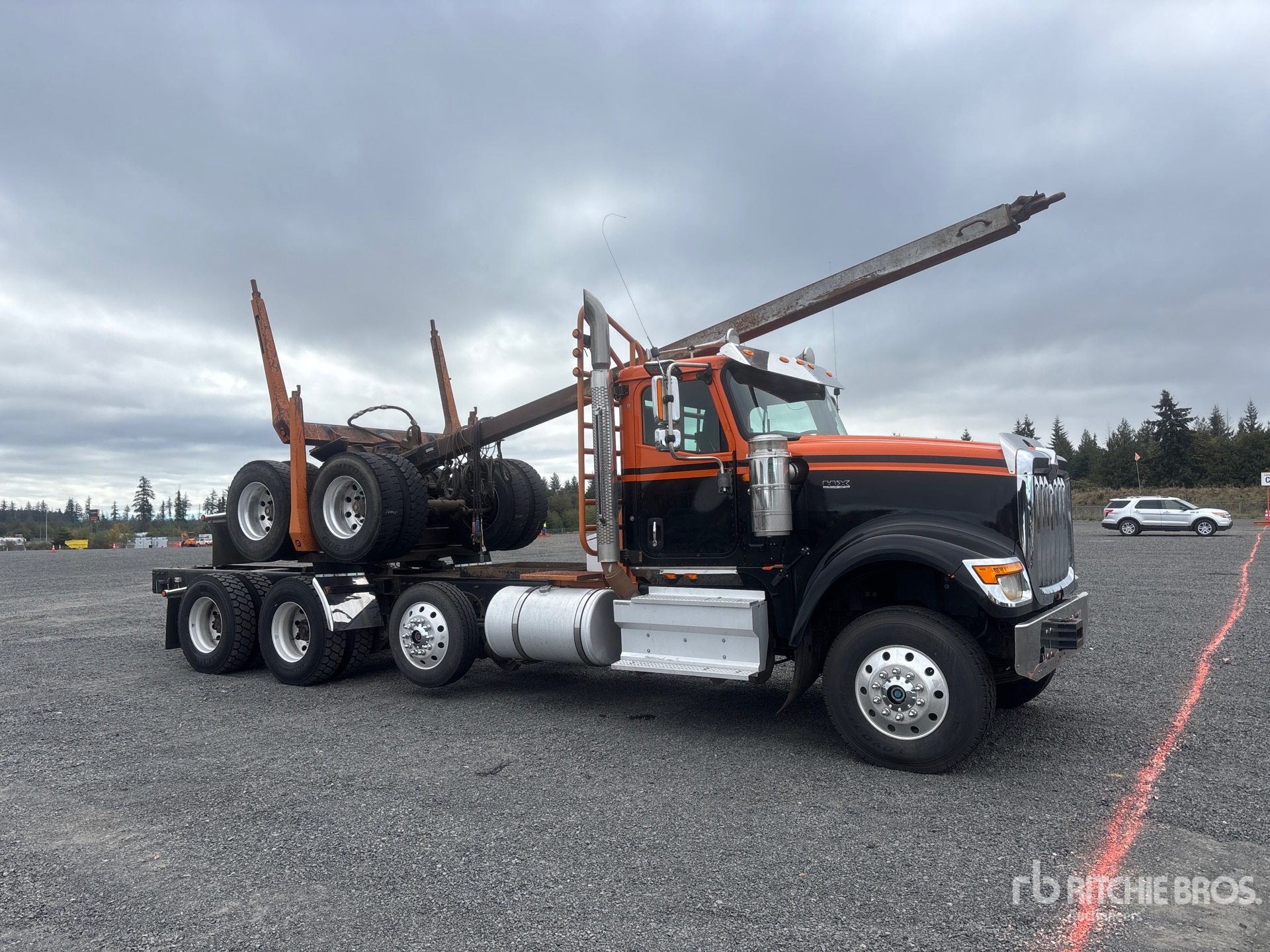 2020 International HX520