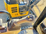 Control Station with Auxiliary Hydraulic Control