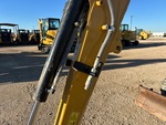 Hydraulics with Auxiliary Hydraulic Plumbing