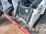 Hydraulics with Bucket Tilt Cylinders