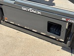 Chassis with Schlaglochschutz