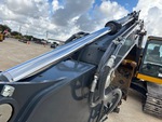 Hydraulics with Stick Cylinder