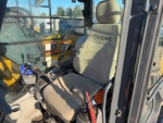 Control Station with Seats/Armrests
