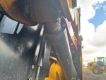 Hydraulics with Loader Lift Cylinders