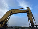 v2 Chassis - Excavator with 