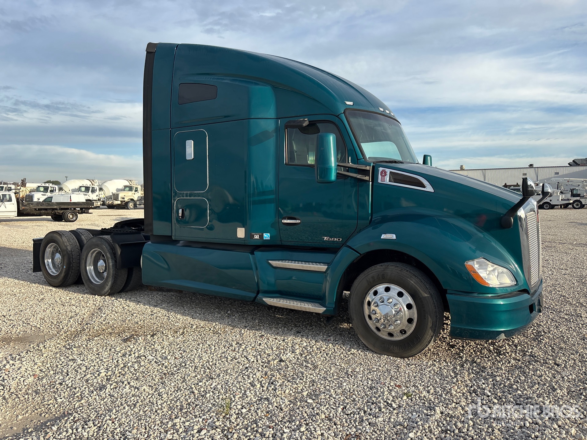 2020 Kenworth T680