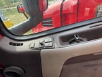 Cab with Window Controls