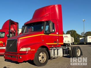 Volvo 2016 VNM42T 4x2 S/A Day Cab — occasion