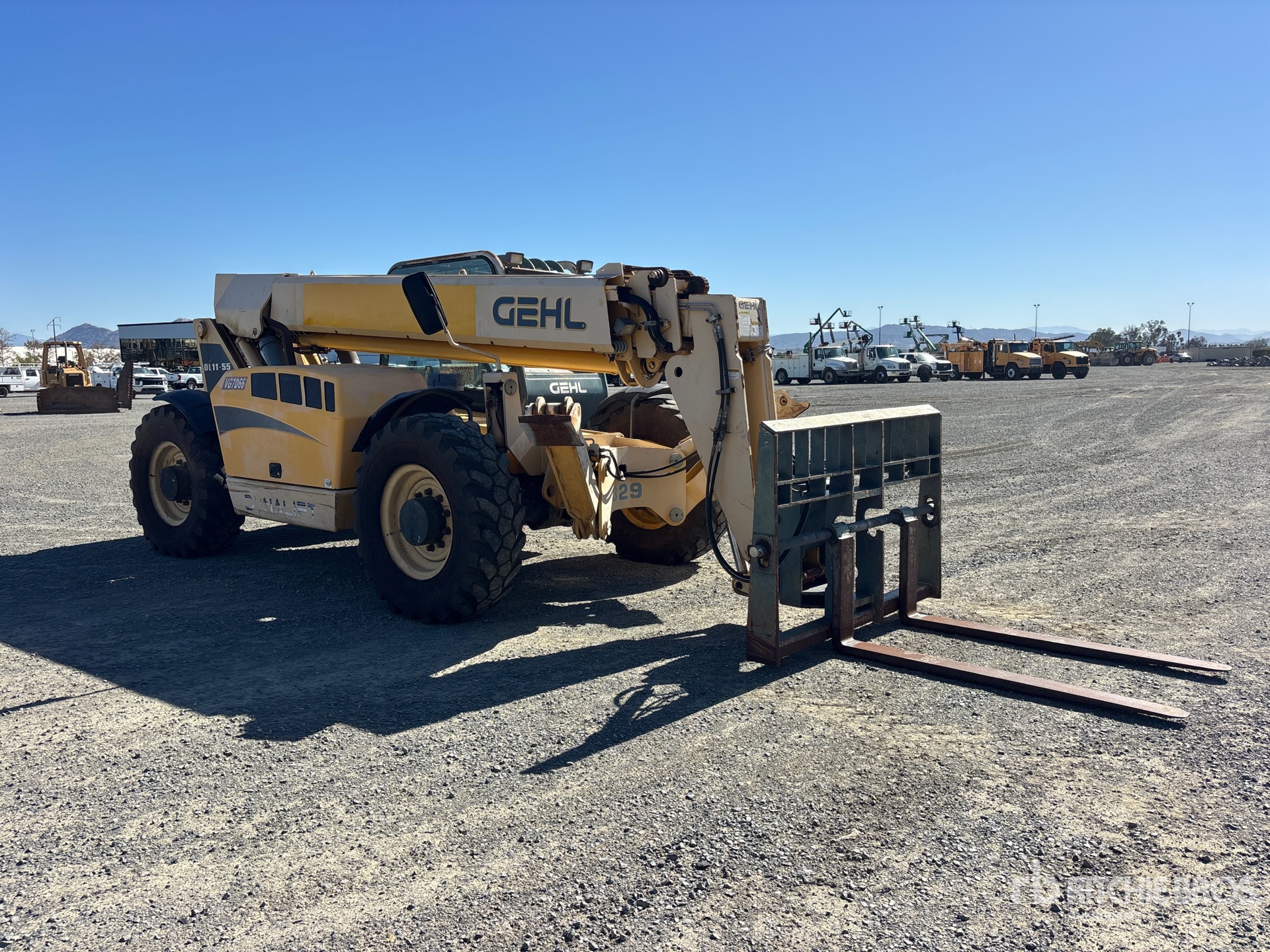 2009 Gehl DL11-55H