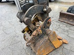 Chassis with Bolzen und Lager, Ausleger bis Löffel