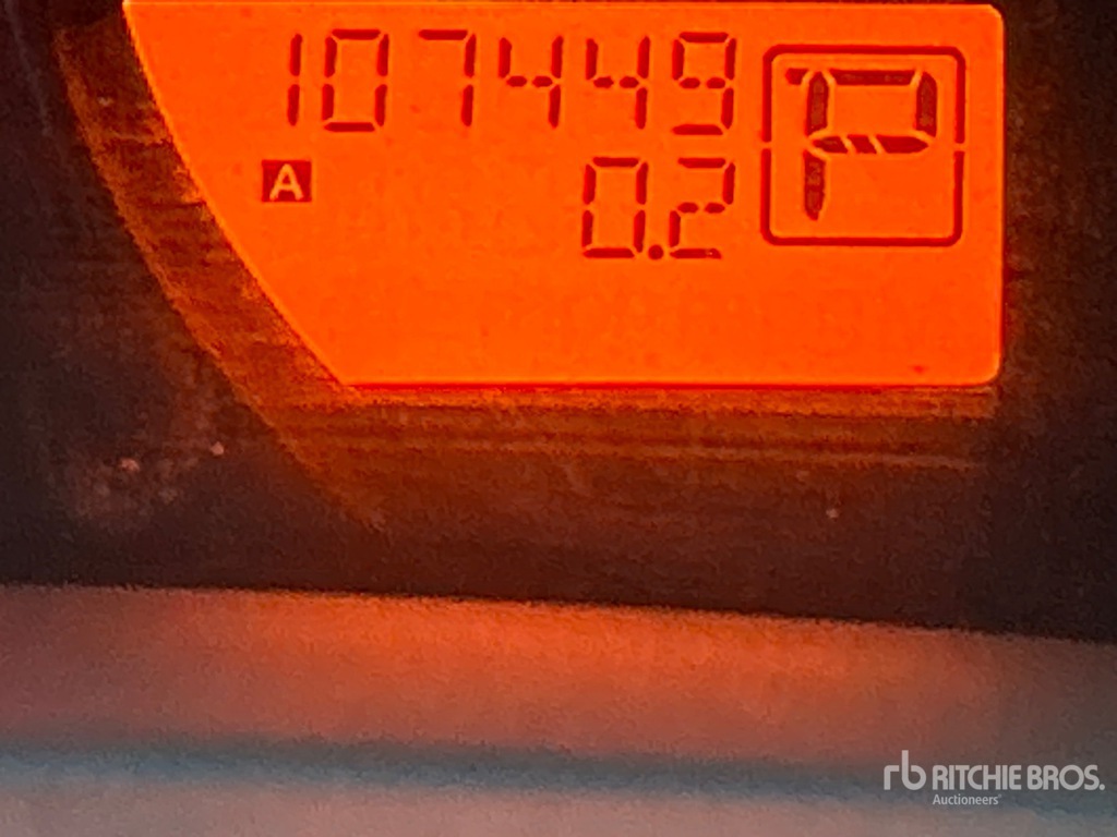 General Appearance with Hour Meter / Odometer